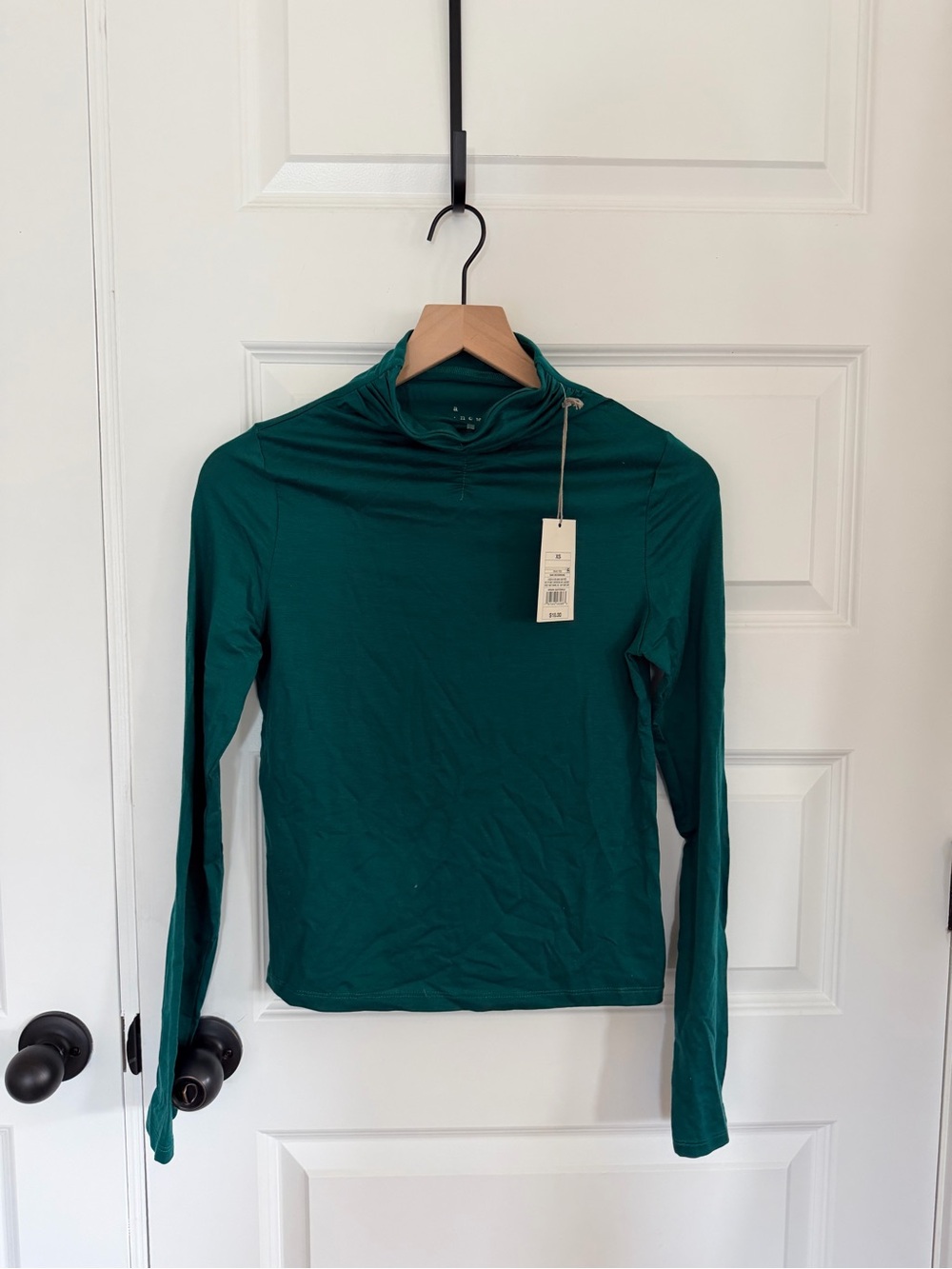 NWT a new day turtleneck xs